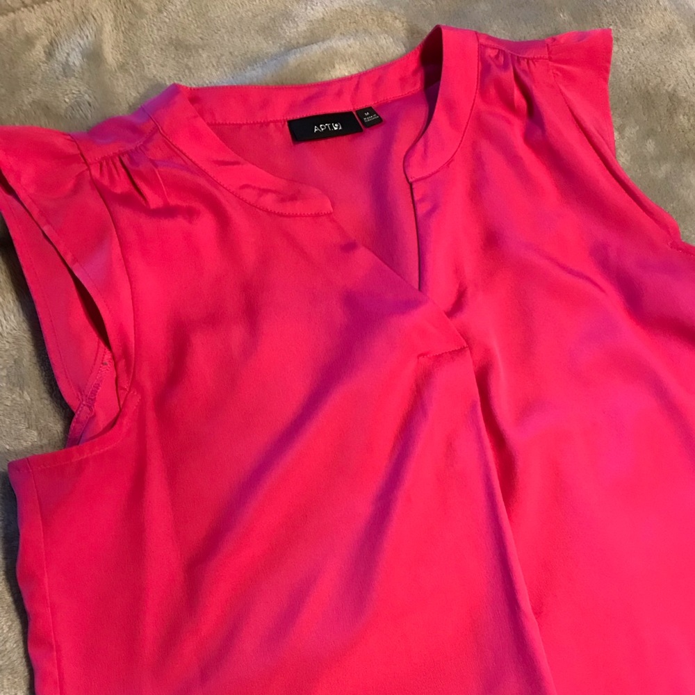 SUMMER CLOSE OUT: Gorgeous lipstick pink top